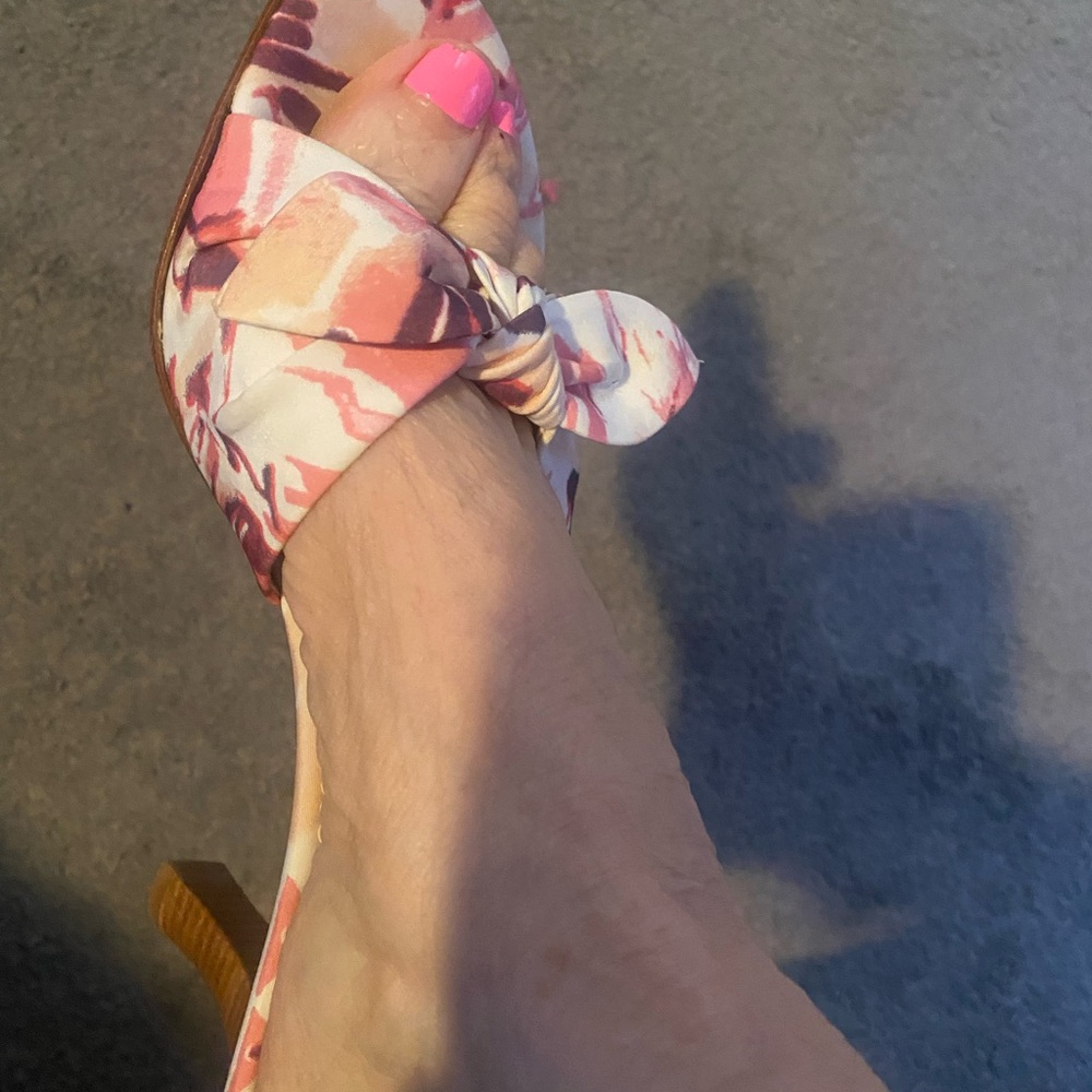 Pretty in Pink. Fabric slip on Mules with bow. Sexy multi colors 👡👡 - Picture 11 of 16